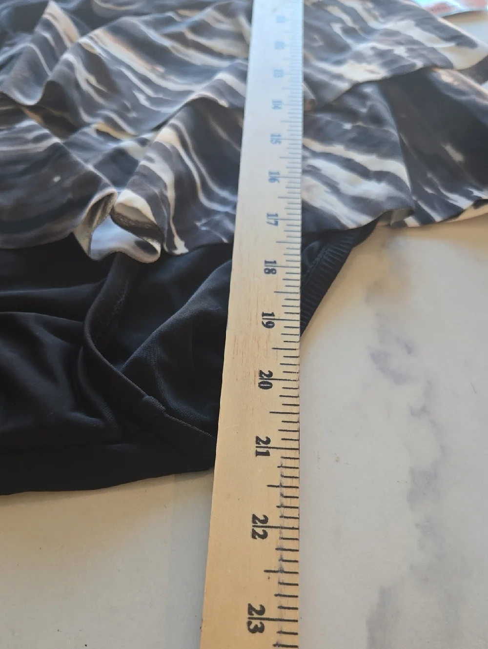 Swim Solutions Tiered Tummy-Control One-Piece Swimsuit Coastal Plates Sz 10 NWT - Picture 8 of 10